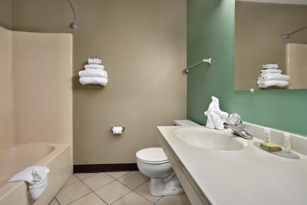 Hotel Super 8 By Wyndham